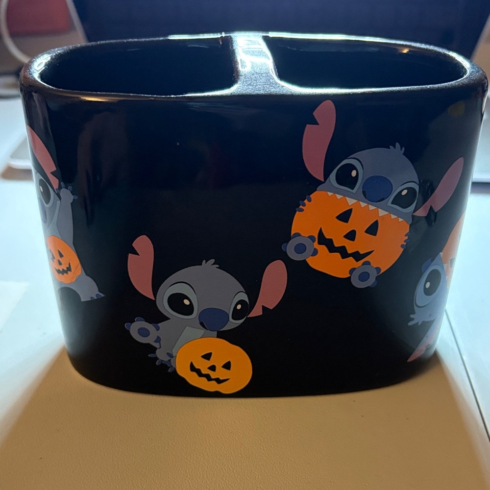 Disney Black and Orange Stitch Bath Storage
